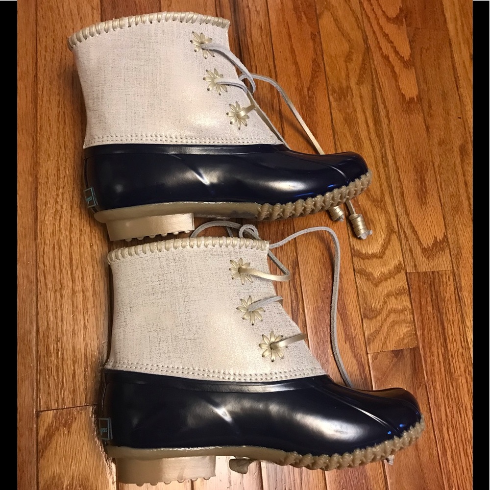 Jack Rogers Chloe Metallic & Navy Duck Boots